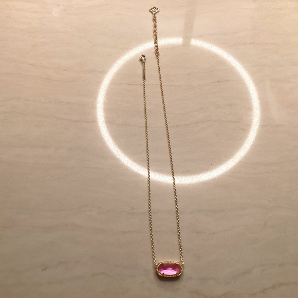 Brand new Kendra Scott Elisa gold pendant necklace in azalea illusion - Picture 1 of 9